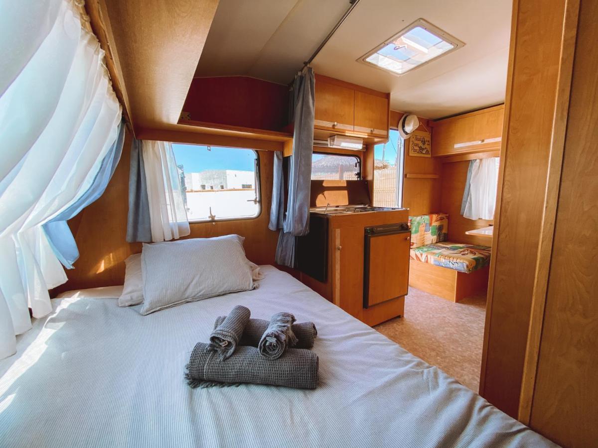 Glamping Caravan Lanzarote Tinajo Exterior photo
